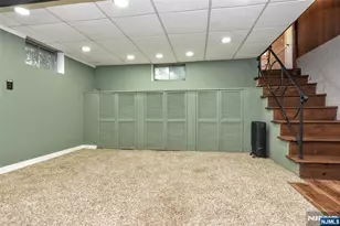 11 Mountain Ridge Dr, Wayne, NJ 07470 - Photo 20