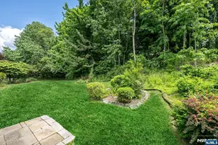 37 Wolfe Dr, Wanaque, NJ 07465 - Photo 28