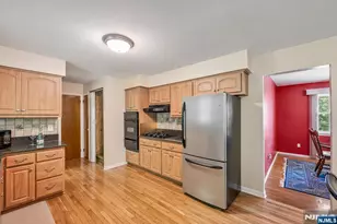 37 Wolfe Dr, Wanaque, NJ 07465 - Photo 10