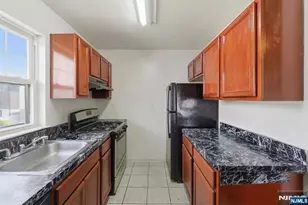 606 19th St, Newark, NJ 07103 - Photo 2