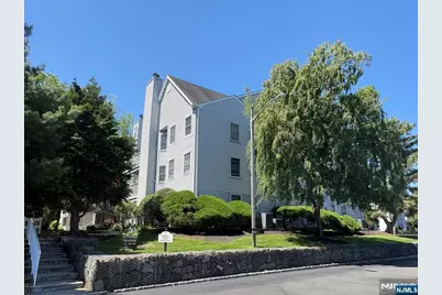 8 Quartz Lane, Paterson, NJ 07501 - Photo 36