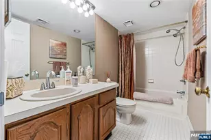 8 Quartz Ln, Paterson, NJ 07501 - Photo 16