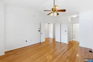 131 Brittany Ct, Clifton, NJ 07013 - Photo 28