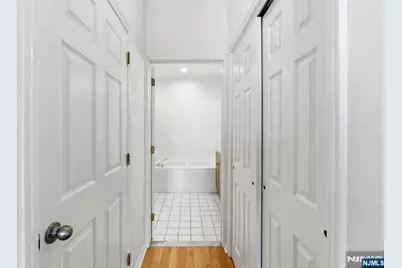 131 Brittany Court, Clifton, NJ 07013 - Photo 24