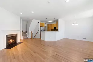 131 Brittany Ct, Clifton, NJ 07013 - Photo 18