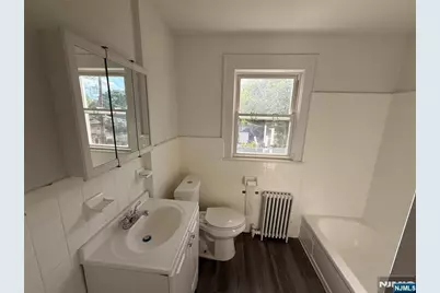 17 Westview Terrace, Teaneck Township, NJ 07666 - Photo 16