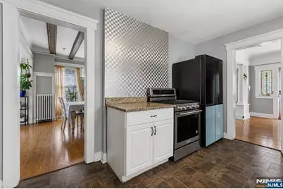 164 Dewitt Avenue, Belleville, NJ 07109 - Photo 16