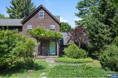 148 Spring Valley Road, Montvale, NJ 07645 - Photo 2