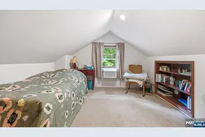 8 Ivan Road, West Milford, NJ 07480 - Photo 22