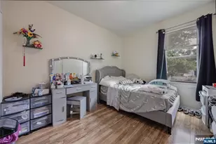 196 Windsor St, Kearny, NJ 07032 - Photo 12