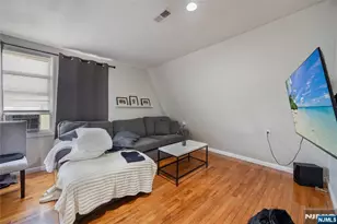 196 Windsor St, Kearny, NJ 07032 - Photo 32