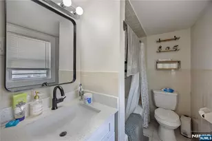 196 Windsor St, Kearny, NJ 07032 - Photo 30