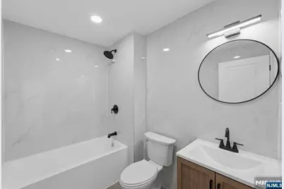 203-205 Hansbury, Newark, NJ 07112 - Photo 16