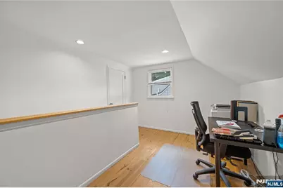 166 Beverly Hill Road, Clifton, NJ 07012 - Photo 12