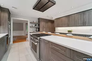 22 W Iron Latch, Upper Saddle River, NJ 07458 - Photo 14