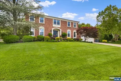 12 Longell Drive, Wayne, NJ 07470 - Photo 2