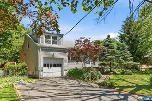 26 Hillside Terrace, Livingston, NJ 07039 - Photo 2