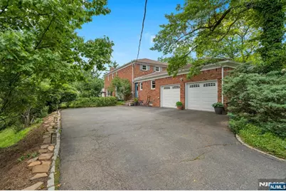 2 N Edgewood Avenue, West Orange Township, NJ 07052 - Photo 38