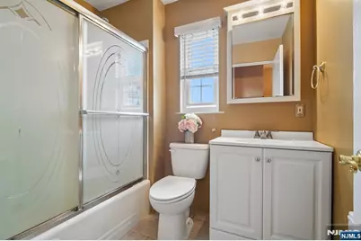 18 Wedgewood Drive 25 #25, Verona, NJ 07044 - Photo 22