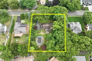 9 Lyncrest Dr, Paramus, NJ 07652 - Photo 10