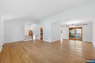 164 Gordon Ct, Oradell, NJ 07649 - Photo 6