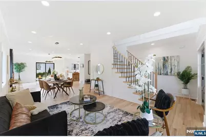95 Huron Avenue, Clifton, NJ 07013 - Photo 2