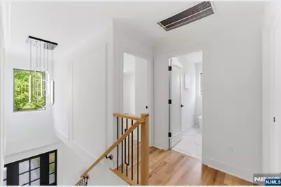 95 Huron Avenue, Clifton, NJ 07013 - Photo 22