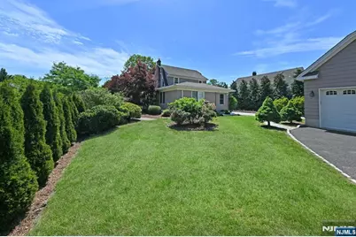 217 Elmwood Avenue, Ho Ho Kus, NJ 07423 - Photo 34