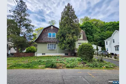 88 Columbus Avenue, Harrington Park, NJ 07640 - Photo 1