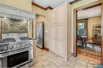 50 Orchard Avenue, Emerson, NJ 07630 - Photo 12
