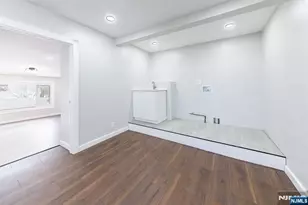 34 Kearney St, Lyndhurst Township, NJ 07071 - Photo 10