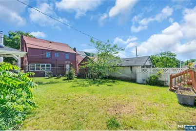 87 Keer, Newark, NJ 07112 - Photo 38