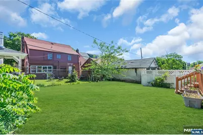 87 Keer, Newark, NJ 07112 - Photo 34