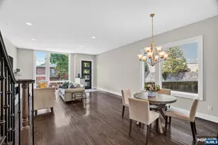 14 Hooks Ln, Edgewater, NJ 07020 - Photo 2