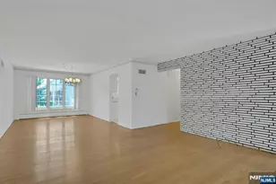 316 Sanford Ave, Lyndhurst Township, NJ 07071 - Photo 4