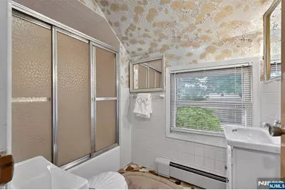189 Tappan Avenue, Belleville, NJ 07109 - Photo 26