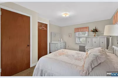 189 Tappan Avenue, Belleville, NJ 07109 - Photo 20