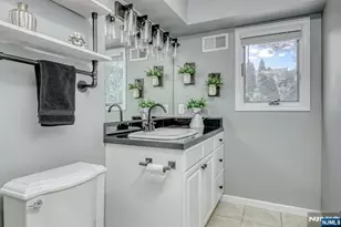 95 Spruce St, Midland Park, NJ 07432 - Photo 10