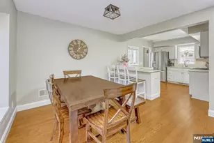 95 Spruce St, Midland Park, NJ 07432 - Photo 6