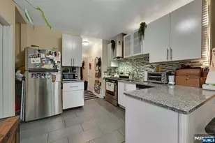 14 Wheeler St, Montclair, NJ 07042 - Photo 8