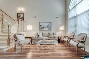 26 Depaolo Ct, Roseland, NJ 07068 - Photo 4