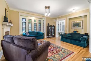 314 Winthrop Rd, Teaneck Township, NJ 07666 - Photo 10