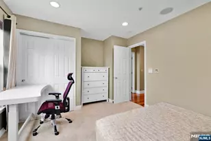 196 Blue Heron Dr 196, Secaucus, NJ 07094 - Photo 24