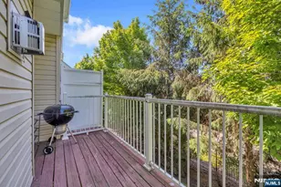 196 Blue Heron Dr 196, Secaucus, NJ 07094 - Photo 16