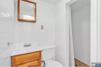 298 Belleville Turnpike, North Arlington, NJ 07031 - Photo 22