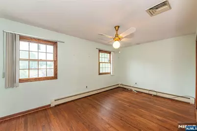 51 Emmet Street, Belleville, NJ 07109 - Photo 6