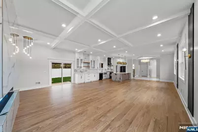 38 Pershing Place, Woodland Park, NJ 07424 - Photo 8