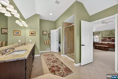 16 Saint Andrews Court, Mount Olive, NJ 07836 - Photo 32