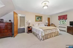 1 S Park Dr, Tenafly, NJ 07670 - Photo 28