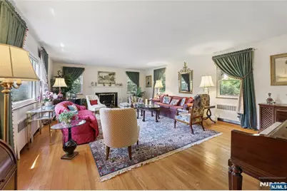 1 S Park Drive, Tenafly, NJ 07670 - Photo 6